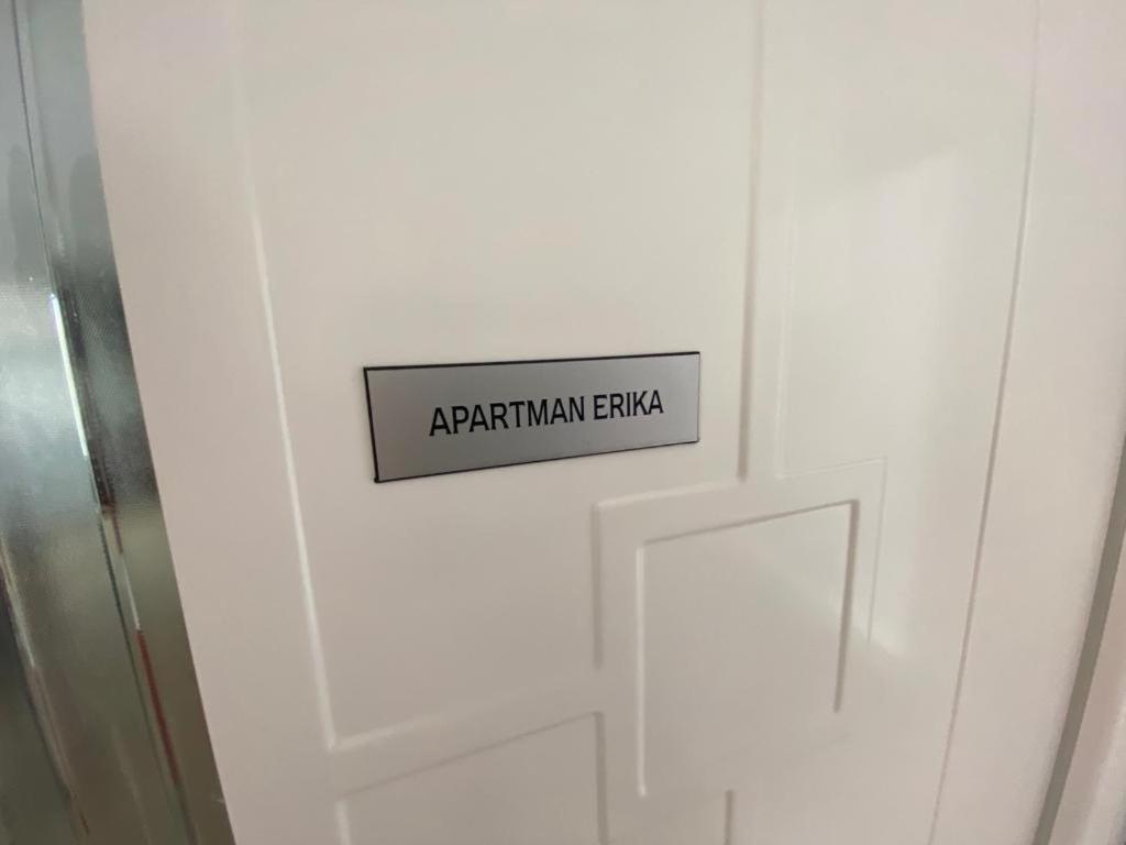Apartman Erika Nin Exterior foto